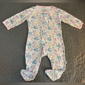 Magnetic e=mc2 Floral Footie Pajamas 100% Cotton 12-16lbs Easy Magnet Close Baby